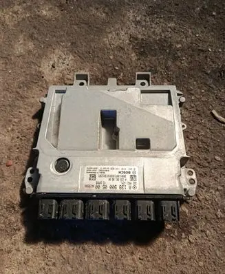 Mercedes-Benz GLA H247 Engine control unit/module A1399000500 A1399010600 0261S10145