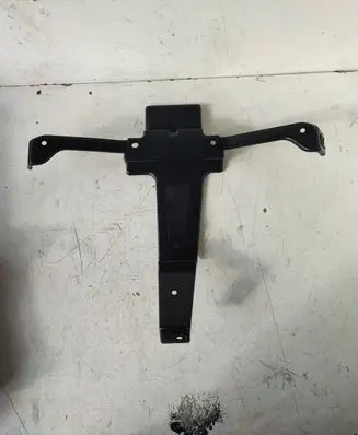 Battery bracket