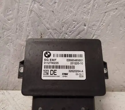 BMW 5 F10 F11 Hand brake control module 6854856