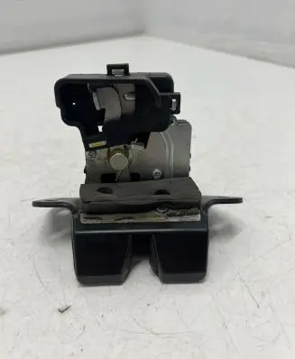 KIA Sportage Tailgate/trunk/boot lock/catch/latch 812303W000