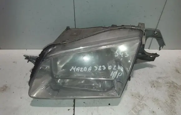 Mazda 323 Headlight/headlamp