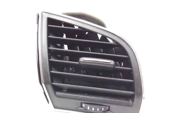 Skoda Fabia Mk3 (NJ) Dashboard air vent grill cover trim 6V0819702C