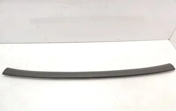 Mazda 929 Tailgate trim