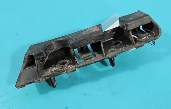Peugeot 508 Front bumper mounting bracket 9686570380 IMPRK1594360