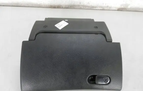 Opel Vectra B Glove box 