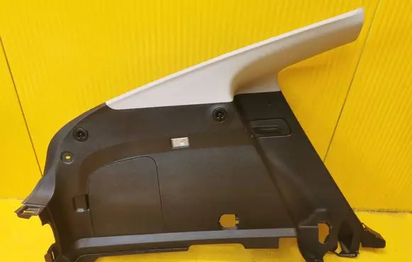 Chevrolet Volt I Trunk/boot side trim panel 22859713 2837576
