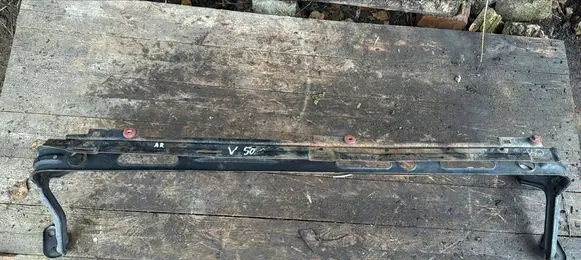 Volvo V50 Bottom radiator support slam panel 