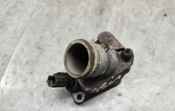 Volvo S60 Thermostat/thermostat housing 863695