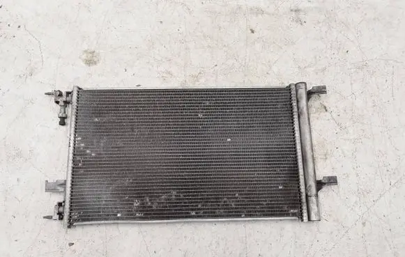 Chevrolet Orlando A/C cooling radiator (condenser) 13377763 J12E18A
