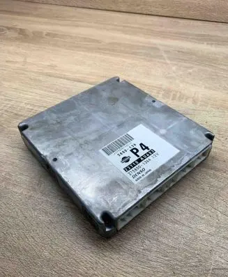 Nissan Almera N16 Engine control unit/module ECU 23710AU602 2758001364