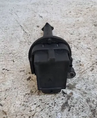 Volvo V70 High voltage ignition coil 9125601