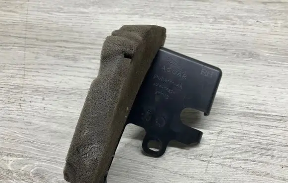 Jaguar F-Type Other engine part EX538111AA
