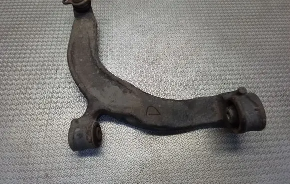 Volkswagen Transporter - Caravelle T5 Front lower control arm/wishbone