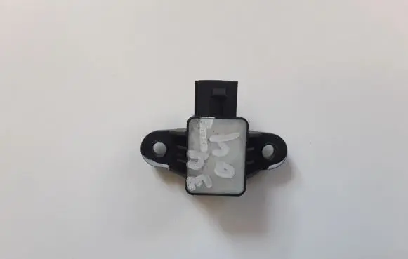 Hyundai Ioniq Airbag deployment crash/impact sensor 95920F2100