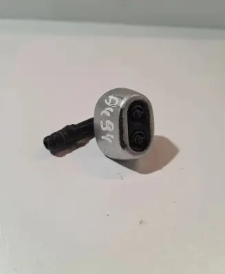 Opel Omega B2 Headlight washer spray nozzle 09147320 09147321