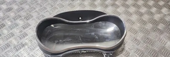 Jeep Grand Cherokee Speedometer (instrument cluster) 68243468AG