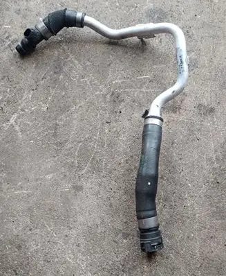 BMW 5 GT F07 Engine coolant pipe/hose 7827842