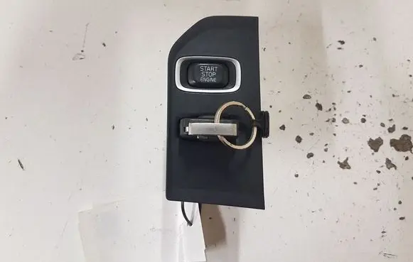 Volvo XC60 Ignition lock 28227917
