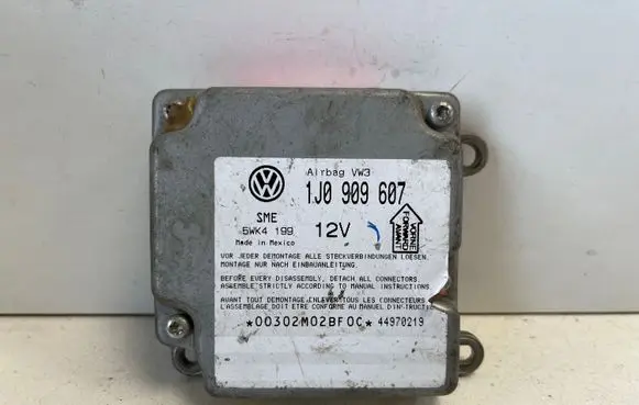 Volkswagen PASSAT B5 Airbag control unit/module 1J0909607 5WK4199