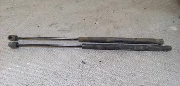 Volvo XC90 Front bonnet/hood damper/strut 30649736