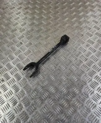 Toyota RAV 4 (XA50) Rear control arm