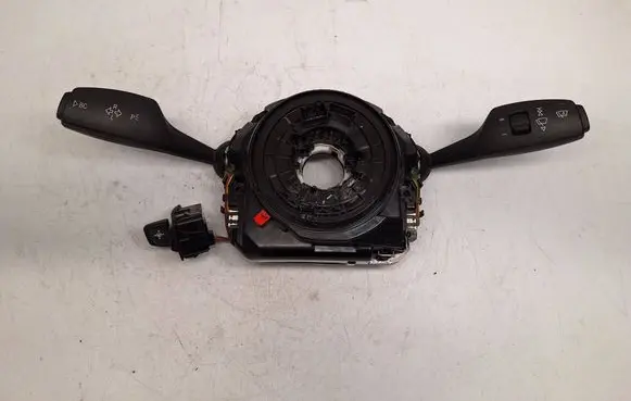 BMW 5 F10 F11 Steering wheel axle set 9354047 61319354047 61319319475