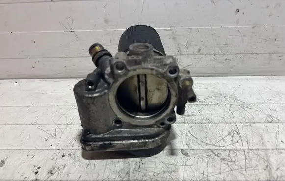 Opel Zafira B Throttle valve 55353801 A2C53082075 280306