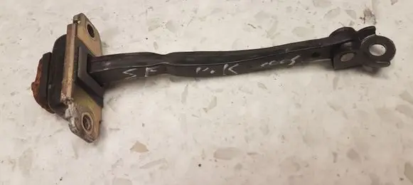 Hyundai Santa Fe Front door check strap stopper