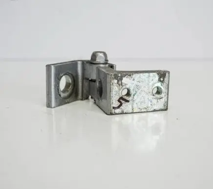 Skoda Octavia Mk2 (1Z) Rear door lower hinge 1Z0833411B