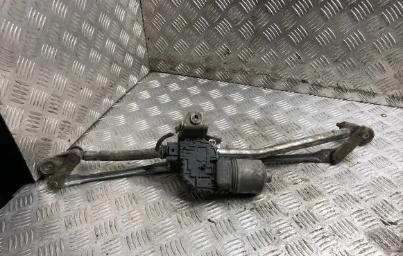 Audi A4 S4 B7 8E 8H Front wiper linkage and motor 8E1955119 0390241509