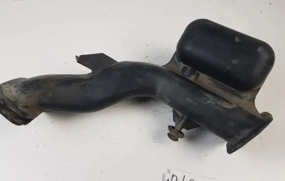 Chrysler Pacifica Air intake duct part 05510022AB