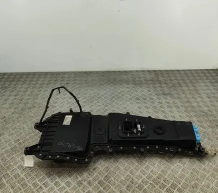 Land Rover Discovery Sport Hybrid / electric car battery K8D214B227AL 73429404