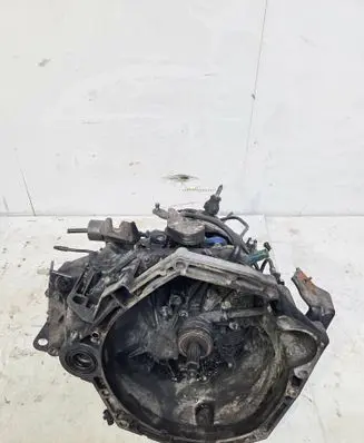Nissan Qashqai+2 Manual 6 speed gearbox TL4113 8201010268 B009439