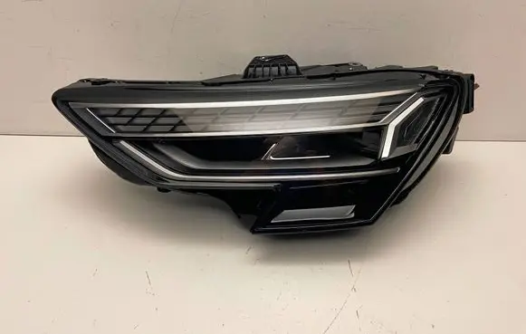 Audi A3 8Y Headlight/headlamp 8Y0941035H 0OP2ECELHD L905543