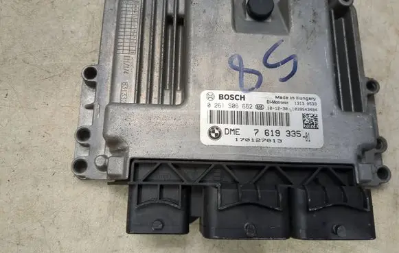 Mini One - Cooper Coupe R56 Engine control unit/module 7619335 170127013 0261S06662