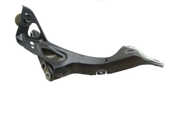 Audi A6 Allroad C7 Fender mounting bracket 4G0821136A 4G0805816