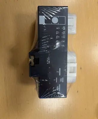 Seat Ibiza III (6L) Coolant fan relay 1J0919506