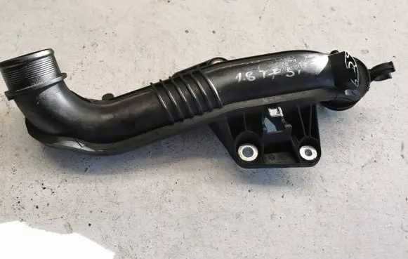 Audi A4 S4 B8 8K Intercooler hose/pipe 8k0145673l