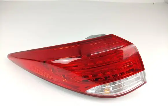 Hyundai i40 Rear/tail lights 924013Z000
