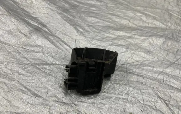 Volvo S60 Other engine bay part 31276345