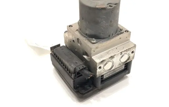 BMW 5 E60 E61 ABS Pump 6783360