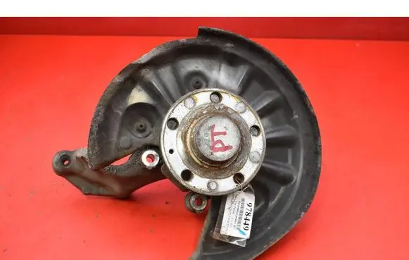 Volkswagen PASSAT CC Front wheel hub spindle knuckle