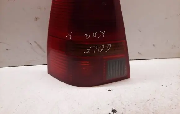 Volkswagen Golf IV Rear/tail lights 284301