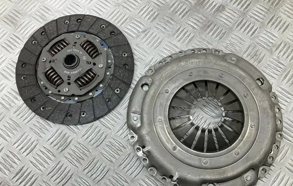 Skoda Rapid (NH) Clutch pressure plate 123061210 323082010 LUK