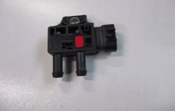 Toyota Hilux (N140, N150, N160, N170) Turbo air boost pressure sensor 8948171010