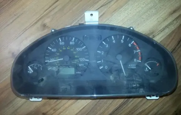Mitsubishi Space Star Speedometer (instrument cluster) mr489035 257320-0820