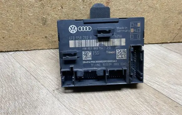 Audi A6 S6 C6 4F Door control unit/module 4F0959792R 8K0959792D