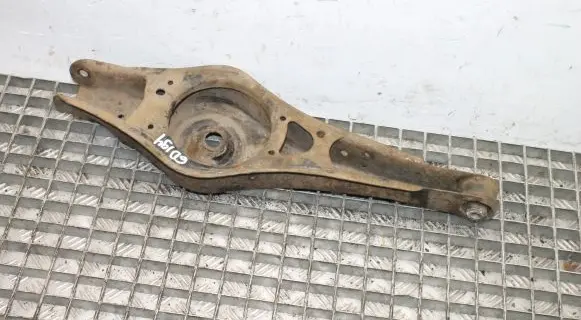 Volkswagen Tiguan Rear upper control arm/wishbone