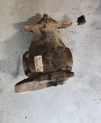 BMW X3 F25 Rear differential 7592013