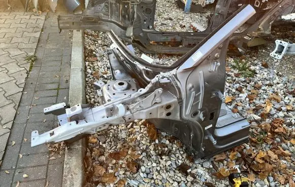 Audi Q4 Sportback e-tron Front side member VW22163
